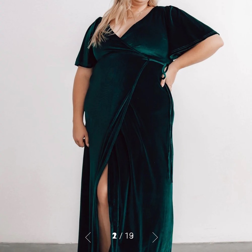 NWT Baltic Born Emerald Green Velvet Maxi Dress